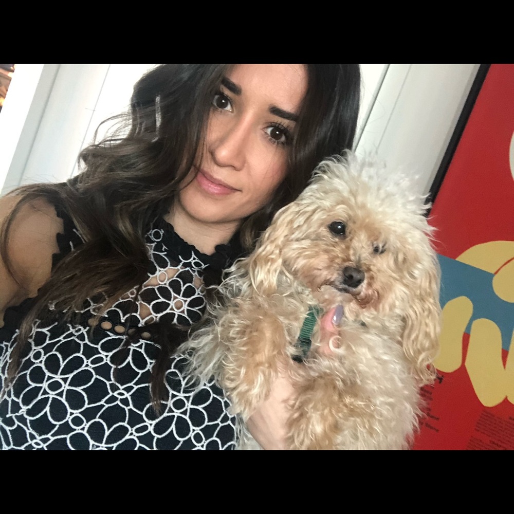 Meet your Posher, Alejandra